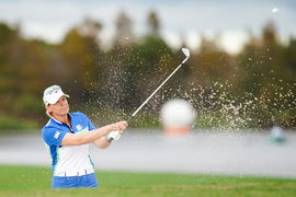 December 17, 2023, Orlando, Florida, USA: Annika Sorenstam hits out of a greenside bunker on the 18th green during the f