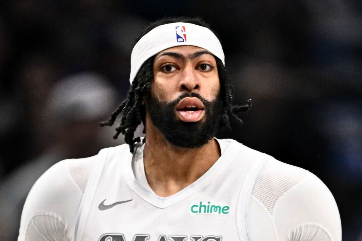 Is Anthony Davis Playing Tonight vs Thunder? Latest Update on Mavericks Star’s Injury