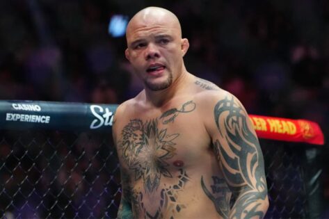 Heartbreaking End to Anthony Smith’s UFC Career as Unexpected Retirement Confession Made by Veteran