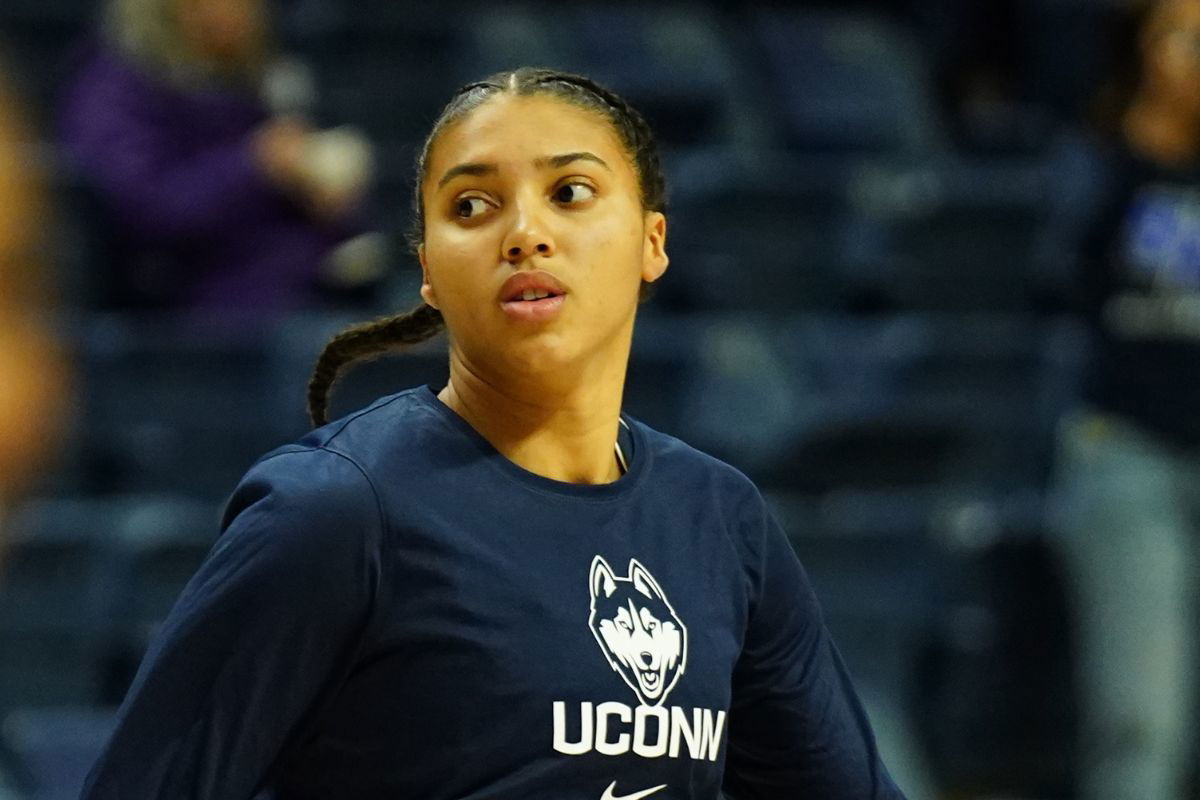 UConn WBB Injury News: Azzi Fudd’s Comeback Imminent but Aubrey Griffin ...