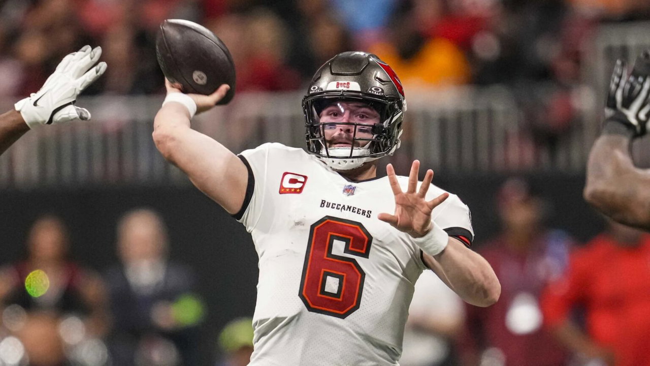 baker mayfield chewing tobacco Mayfield: Zyn or chew? Baker Mayfield Pops In Controversial