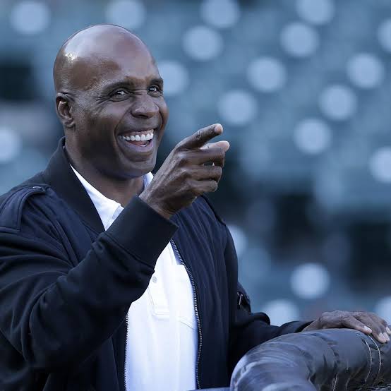 Barry Bonds wins epic showdown with dominant Gagne 