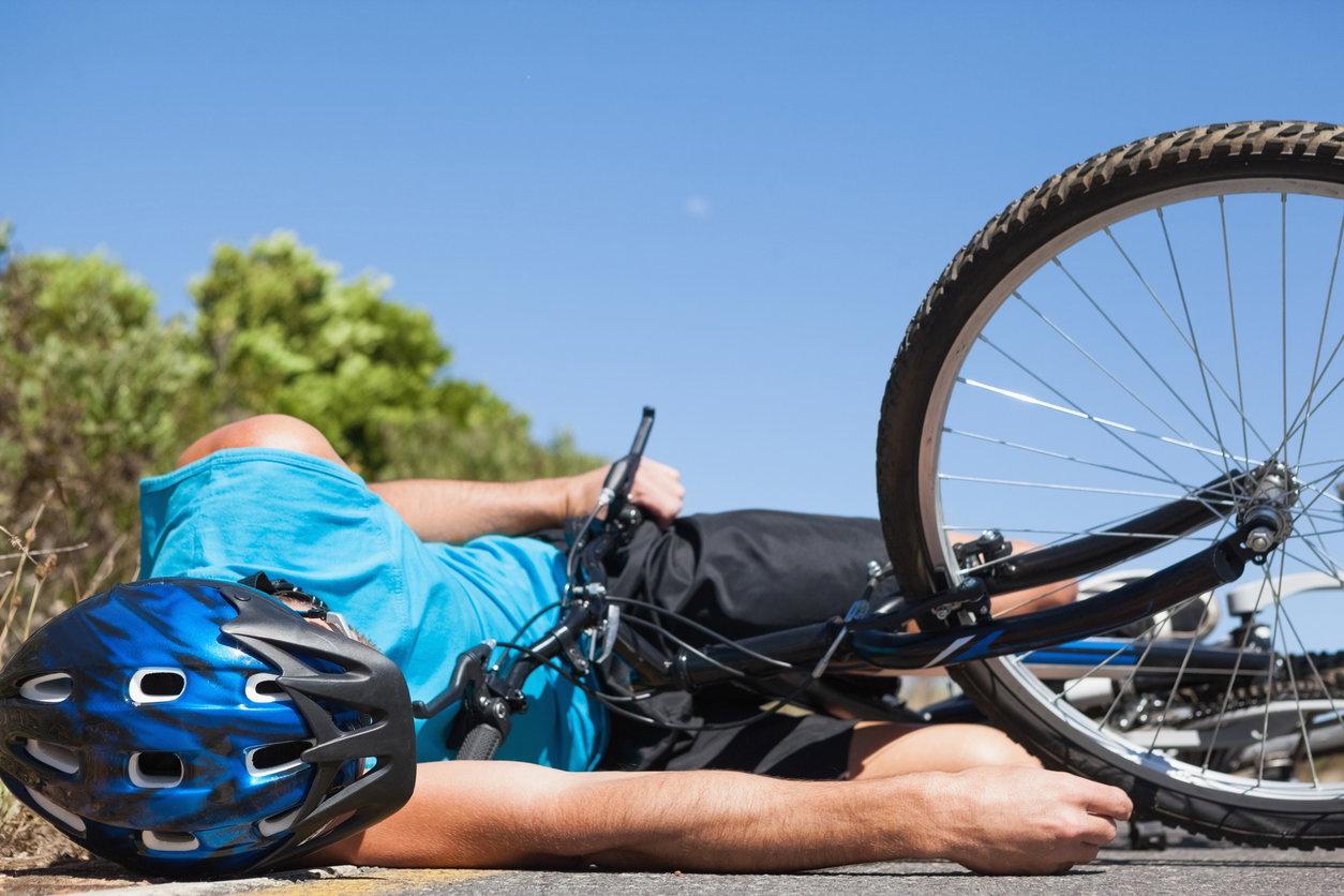 51-Year-Old Melbourne Cyclist Suffers Serious Spinal Injuries in ...