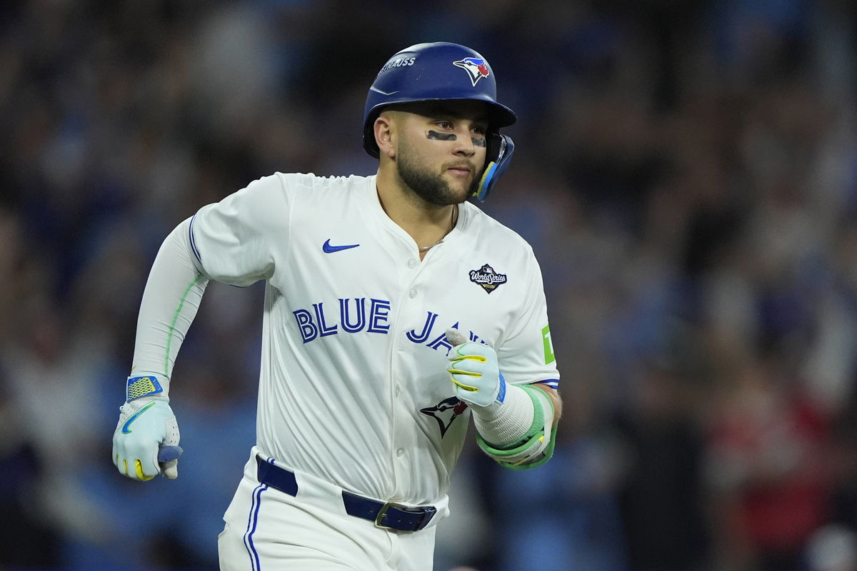Blue Jays in Real Trouble as Two AL Rivals Go All-In on $116M Trade Target Amid Bo Bichette Uncertainty