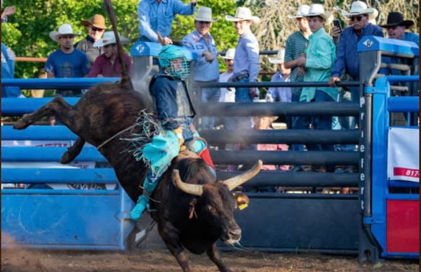 Braidy Randolf Bull Riding