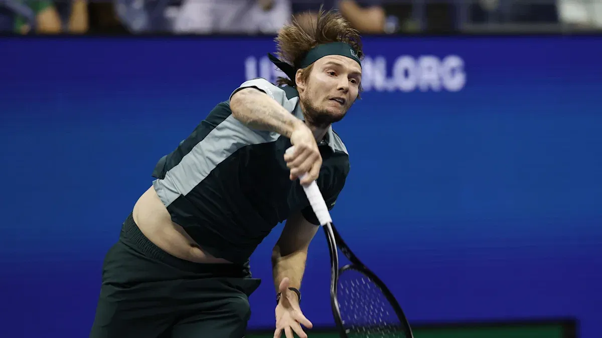 VIDEO: On-Air Tension as Vandeweghe and Eubanks Clash