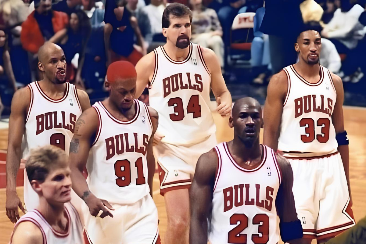 “Already Lost a Couple of People”: Bulls Teammate Urges Michael Jordan, Scottie Pippen to Reconcile Before It’s Too Late