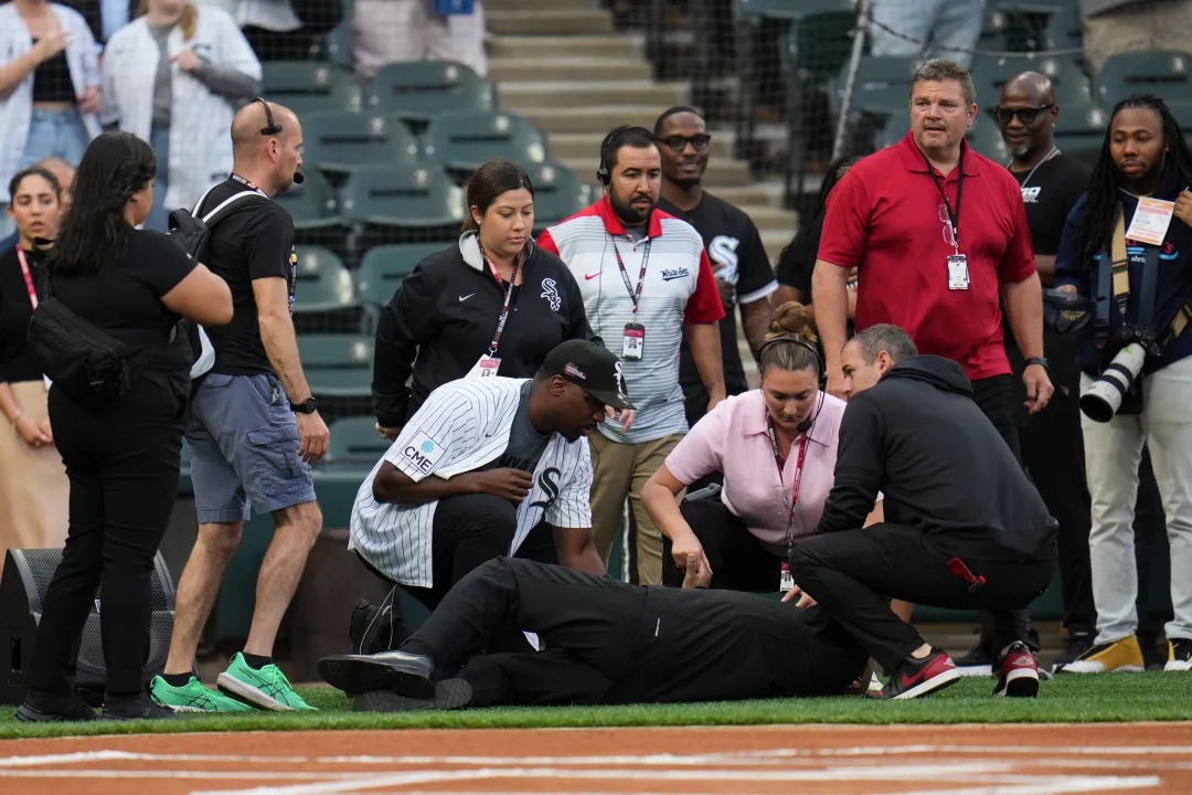 White Sox Anthem Singer Collapses During Pregame Show, Prayers Pour In