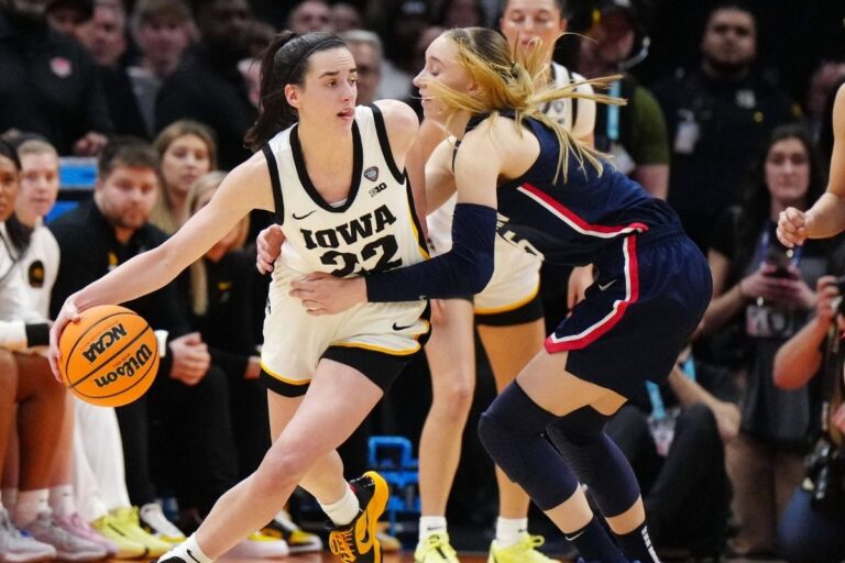 ESPN Broadcaster Voices Frustration Over WNBA Officials' Caitlin Clark  Handling in Paige Bueckers Game - EssentiallySports