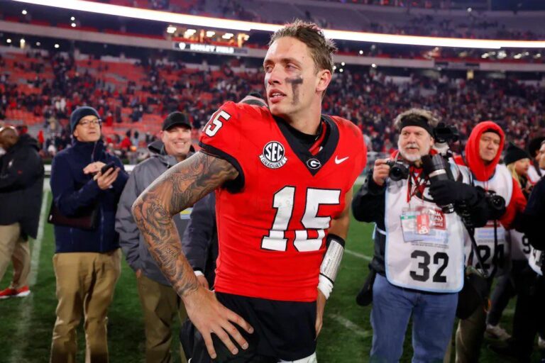 Georgia Legend's Painful Admission on Carson Beck as $4M Miami Move  Backfires in Alarming NFL Scout Revelation - EssentiallySports