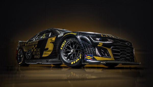 Chevy ZL1 black gold gen 7 car