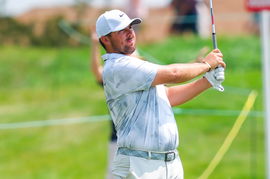 July 27, 2024, Blaine, Minnesota, USA: CHRIS GOTTERUP tees off at hole 17 during the 2024 PGA, Golf Herren 3M Open at TP