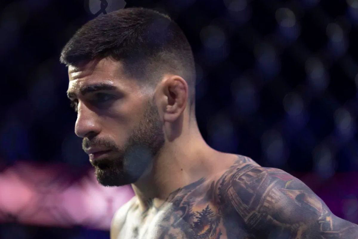 UFC Insider Pushes to Strip Ilia Topuria of His Title Despite Personal Stand