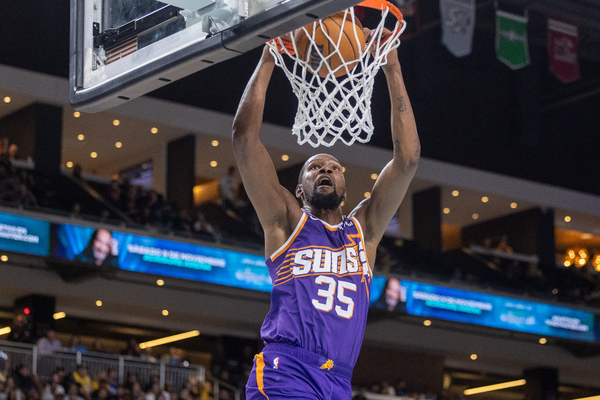 NBA: Preseason-Phoenix Suns at Los Angeles Lakers