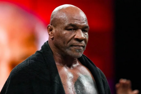 Mike Tyson Admits Laziness in Crucial Training Update for Floyd Mayweather Fight