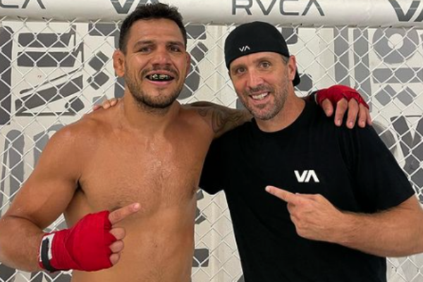 Rafael dos Anjos with coach Jason Parillo