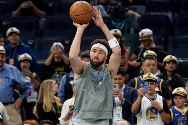 NBA: Dallas Mavericks at Golden State Warriors