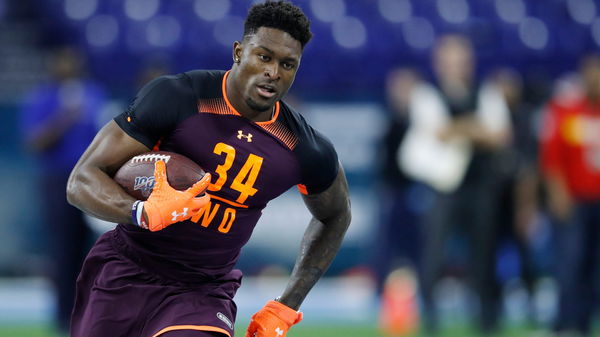 Tyreek Hill responds to DK Metcalf claiming he's fastest in NFL