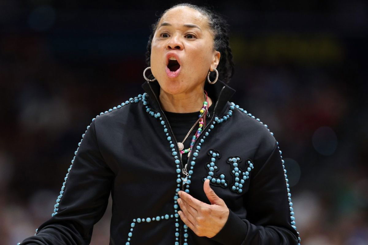 After ‘Out Of Sync’ Win, Staley Warns Her Team Ahead Of Texas Test