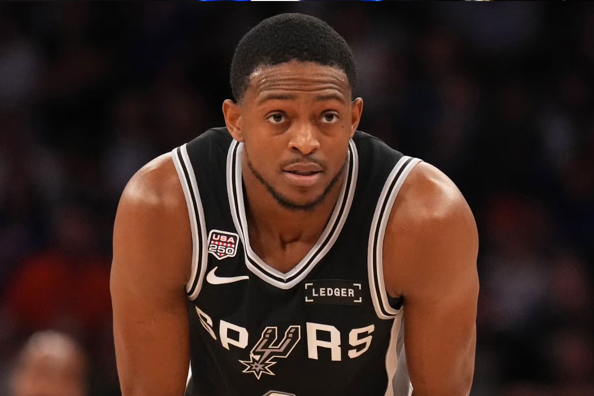 “He Plans on Stealing $229 Million”: NBA Fan Calls SAPD on De’Aaron Fox After Spurs Lose NBA Finals to Knicks