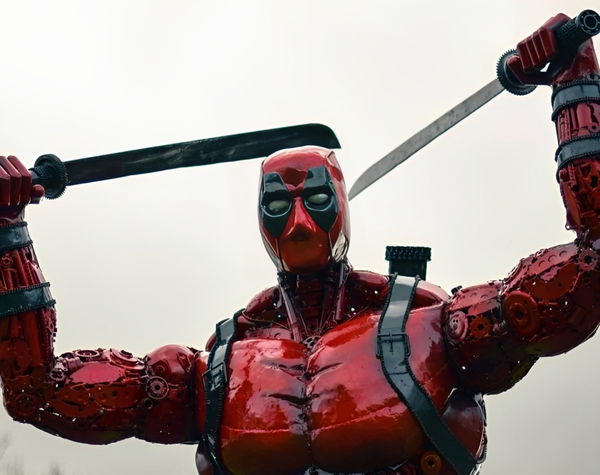 Deadpool sculpture