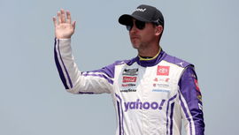 Denny-Hamlin-7