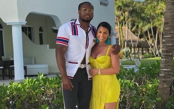 Derrick-Henry-with-his-girlfriend