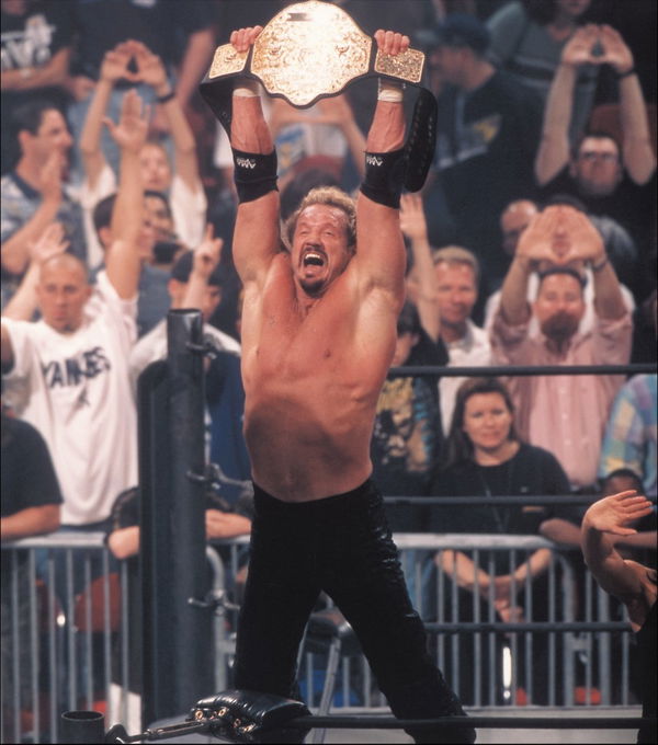 Diamond Dallas Page on WWE WrestleMania 32, DDP Yoga and more