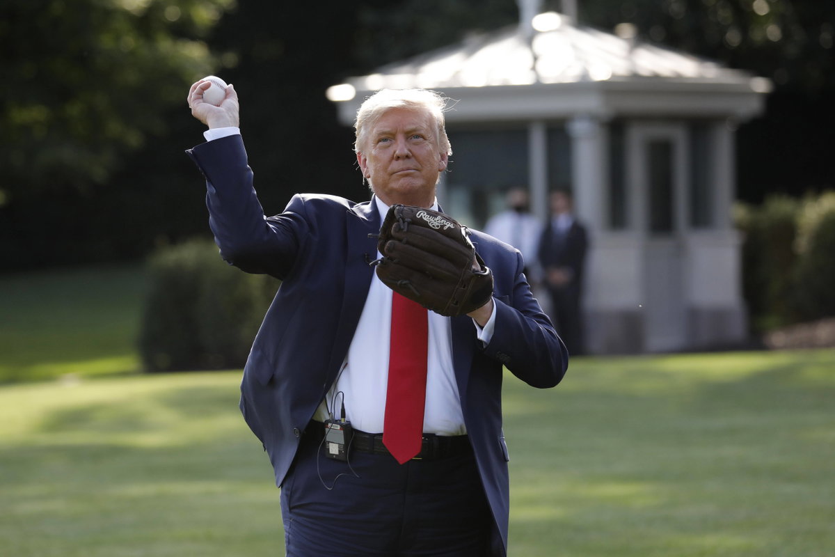 Yankees Legend Puts Donald Trump on Notice as America Bears Brunt of Iran Conflict