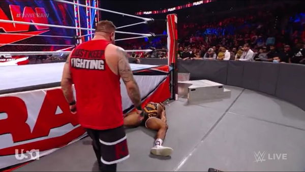 Wwe Raw Results Kevin Owens Brutally Assaults Big E After Loss To Seth Rollins Essentiallysports