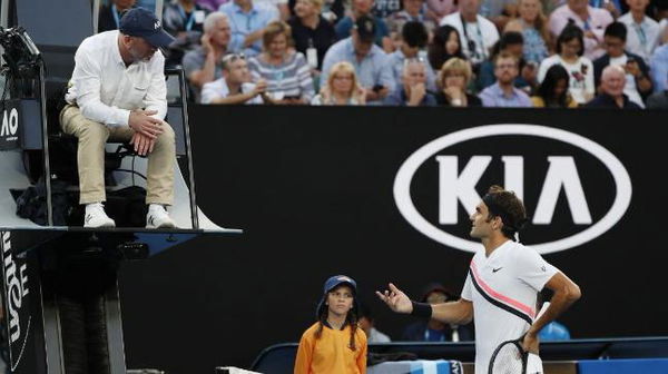 Federer chair umpire