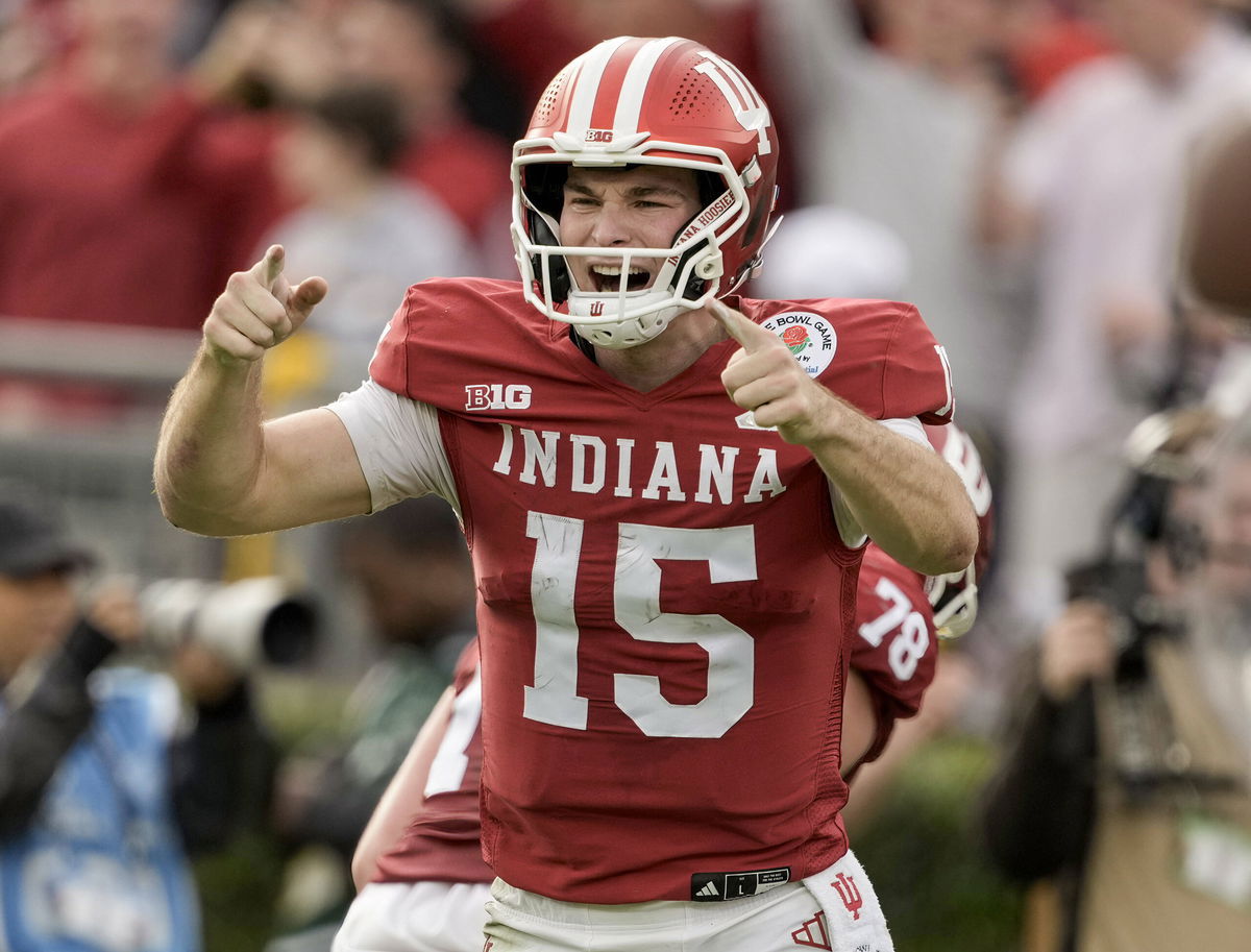 Fernando Mendoza Reveals Curt Cignetti’s 2-Word Message Indiana Followed to Avoid Ohio State’s Playoff Fate