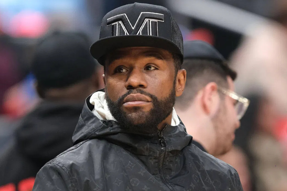 Floyd Mayweather Sued Over $15.3M Manhattan Apartment by Toll Booth Tycoons