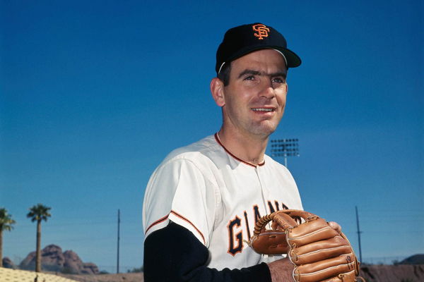 Gaylord Perry, Baseball Hall of Fame pitcher, NC native, dies at 84