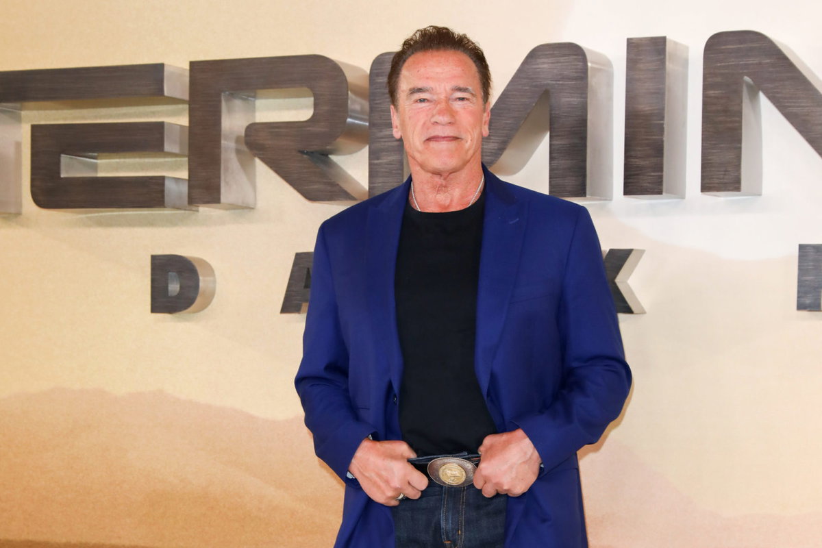 Don't Give Me Any Money”: $450 Million Worth Arnold Schwarzenegger Once  Revealed How Turning Down His Salary Became the Biggest Investment of His  Career - EssentiallySports