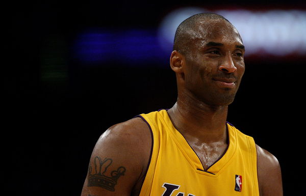 The Heart-Breaking Reason Behind the Iconic Kobe Bryant Photo After the  2001 NBA Finals - EssentiallySports