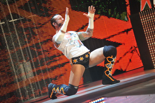 WWE Monday Night Raw Supershow Halloween Night