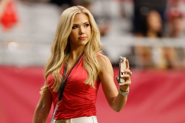 Chiefs' $3.7 Billion Empire's Princess Gracie Hunt Offers Sneak Peek of  Unique Team Apparel - EssentiallySports