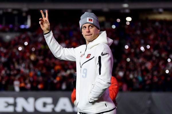 Rob Gronkowski has special advice for Bengals QB Joe Burrow on contract  negotiations 