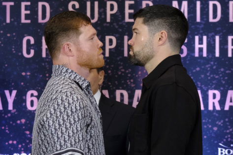 “He Has No Business Fighting Bivol Again”: Despite Unanimous Decision Victory, Fans Disappointed With Canelo Alvarez’s Performance in Homecoming Fight vs. John Ryder
