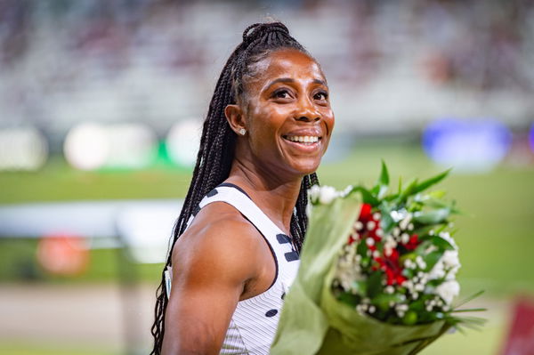 Shelly-Ann Fraser-Pryce celebrates after winning the women&#8217;s