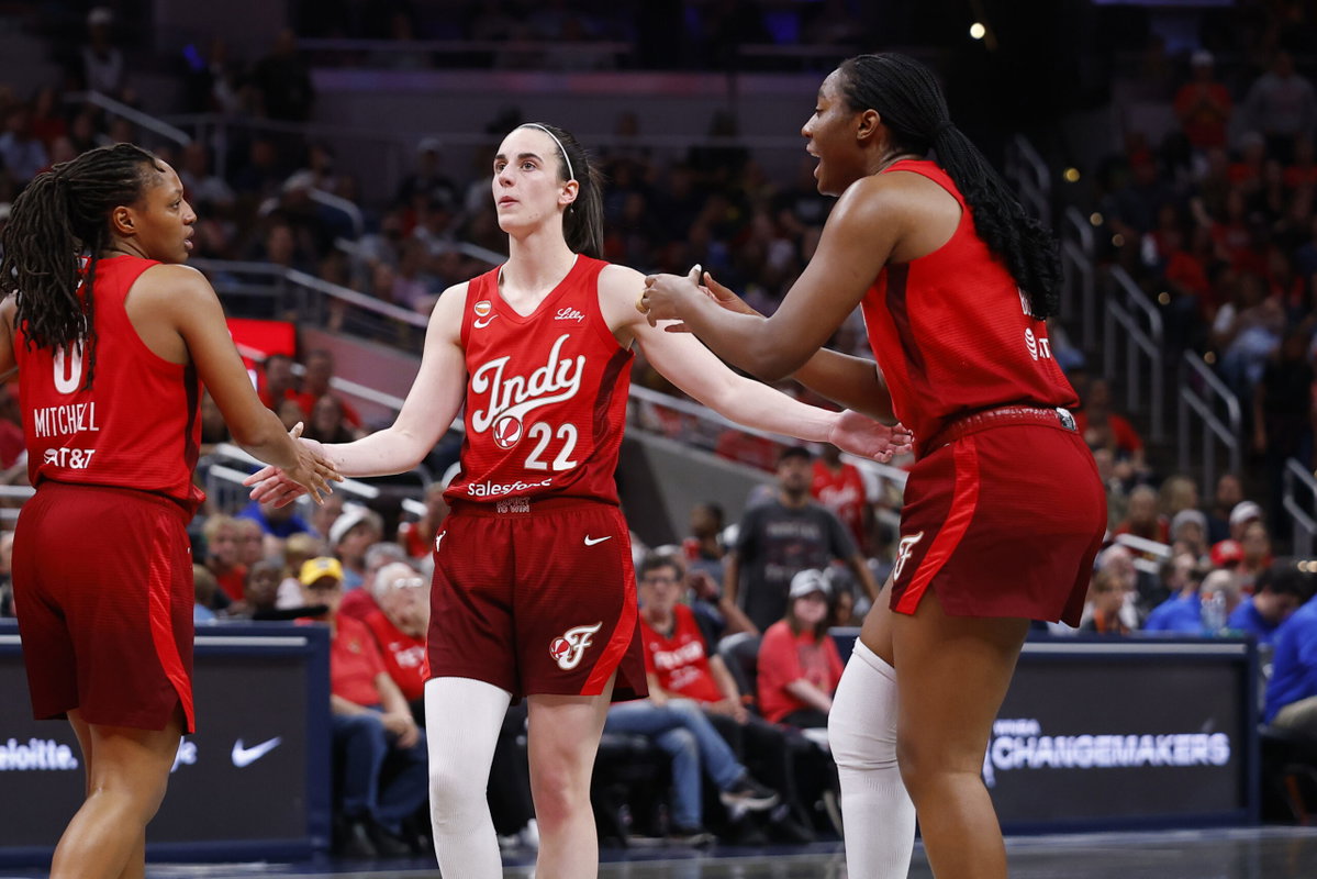 “Fascinating MVP Situation”: Ex-ESPN Host Takes a Side as Caitlin Clark’s Own Teammate Complicates Her MVP Bid
