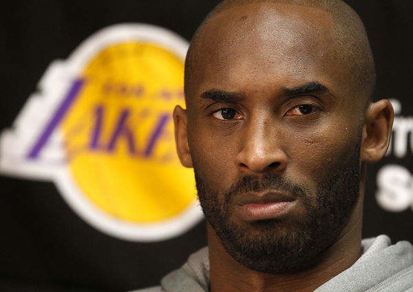 EL SEGUNDO, CALIF. &#8211; APRIL 30, 2013. Kobe Bryant talks with reporters after his exit interview with