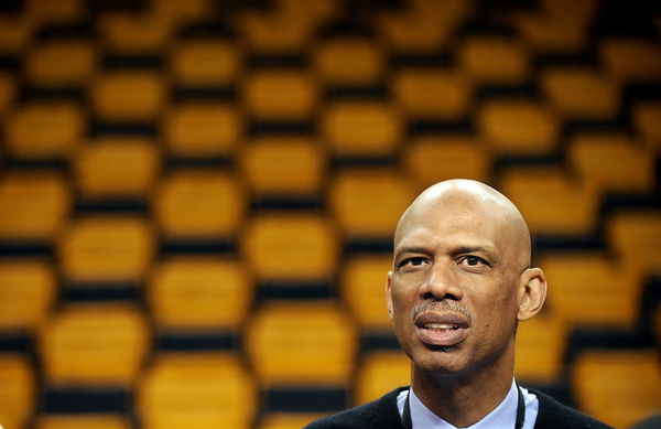 (Boston, Mass. June 6th 2008) Lakers coach Kareem Abdul?Jabbar speaks to the media during practice