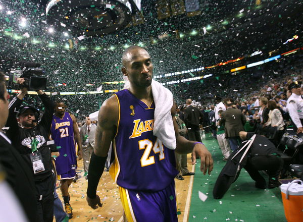 Boston, Massachusettes?June 17, 2008 Lakers Kobe Bryant walks off the court as the Celtics celebrate