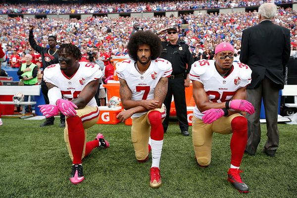 U.S. national anthem kneeling protests - Wikipedia