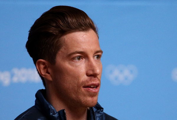 Shaun White Overcomes Crash in Beijing Olympics Debut to Qualify