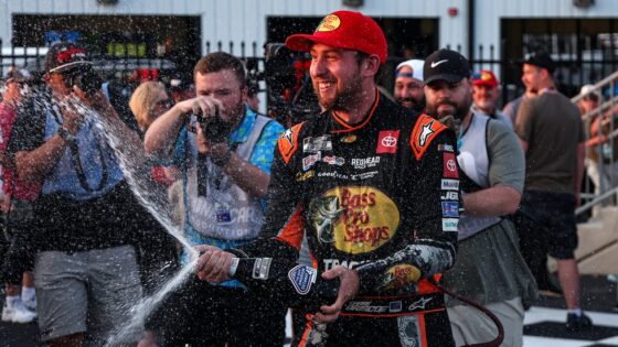 Chase Briscoe Delivers on Son’s Promise, Breaking History With 51-YO Southern 500 Record