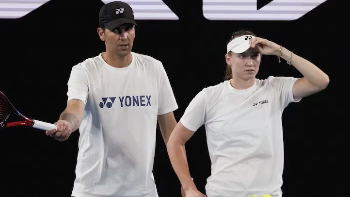 Olympic Gold Medalist Defends Rybakina’s Controversial Coach