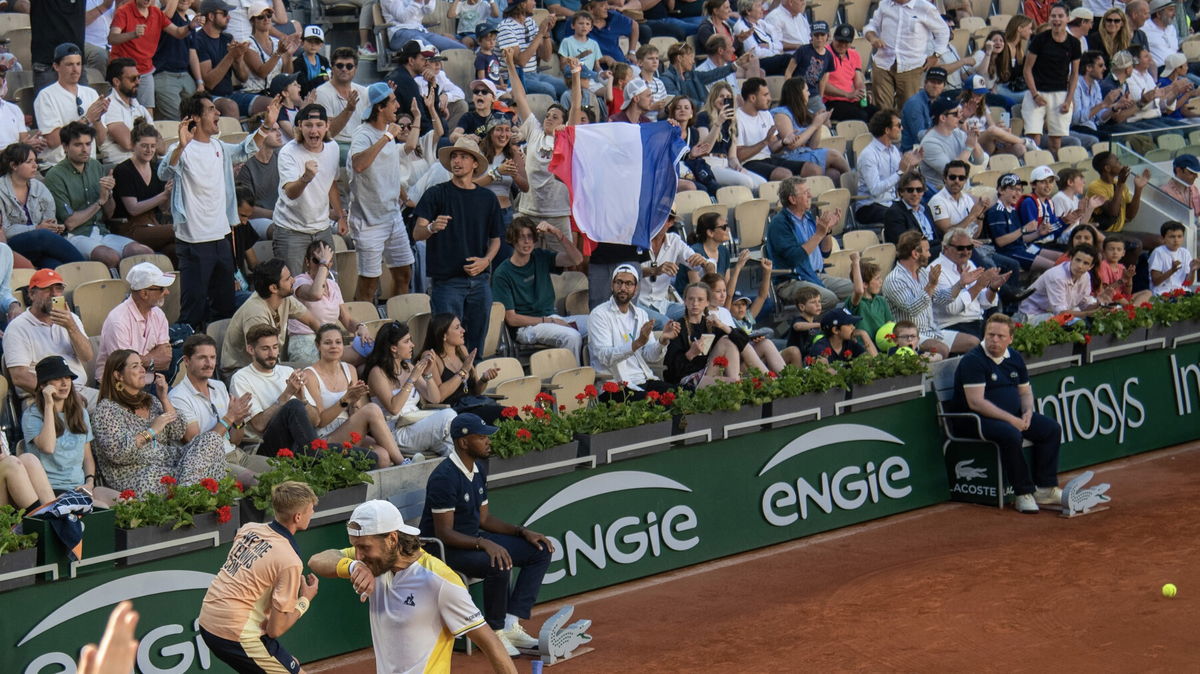 Top 5 Tennis Fans’ Moments That Left Players Scratching Their Heads in 2025